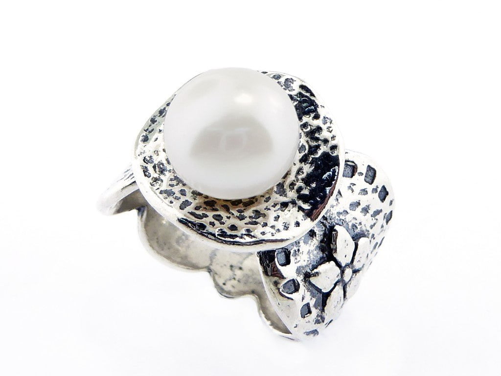 Bluenoemi Rings Sterling Silver ring for woman with a Pearl