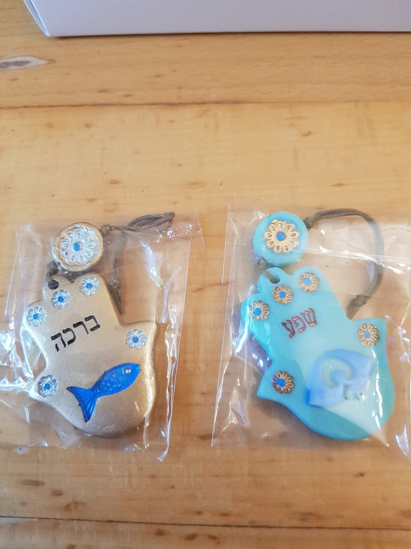 Bluenoemi "Love is in the Air" Gift Box from Israel. - Bluenoemi