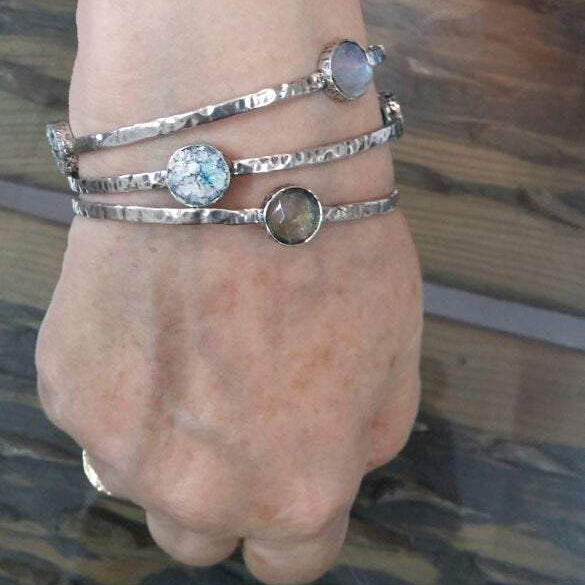Designer Silver Bangles, Silver Bracelet, Designer Gemstones / Roman Glass Bracelets for Woman, Bangle Bracelets, Silver Bangles - Bluenoemi