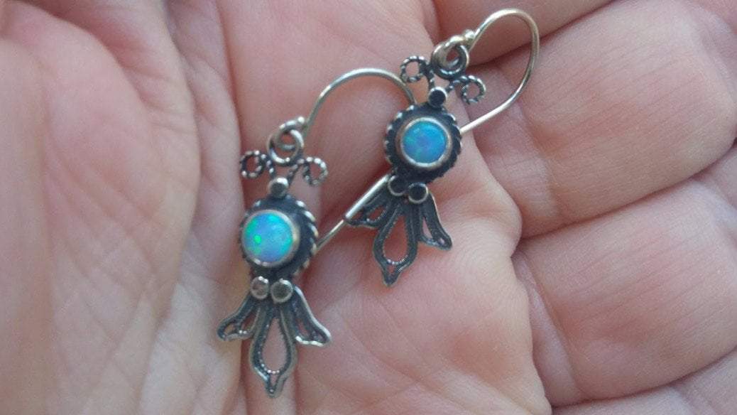 Bluenoemi Jewelry Earrings Silver Earrings Delicate Filigree Israeli silver earrings with gemstones.