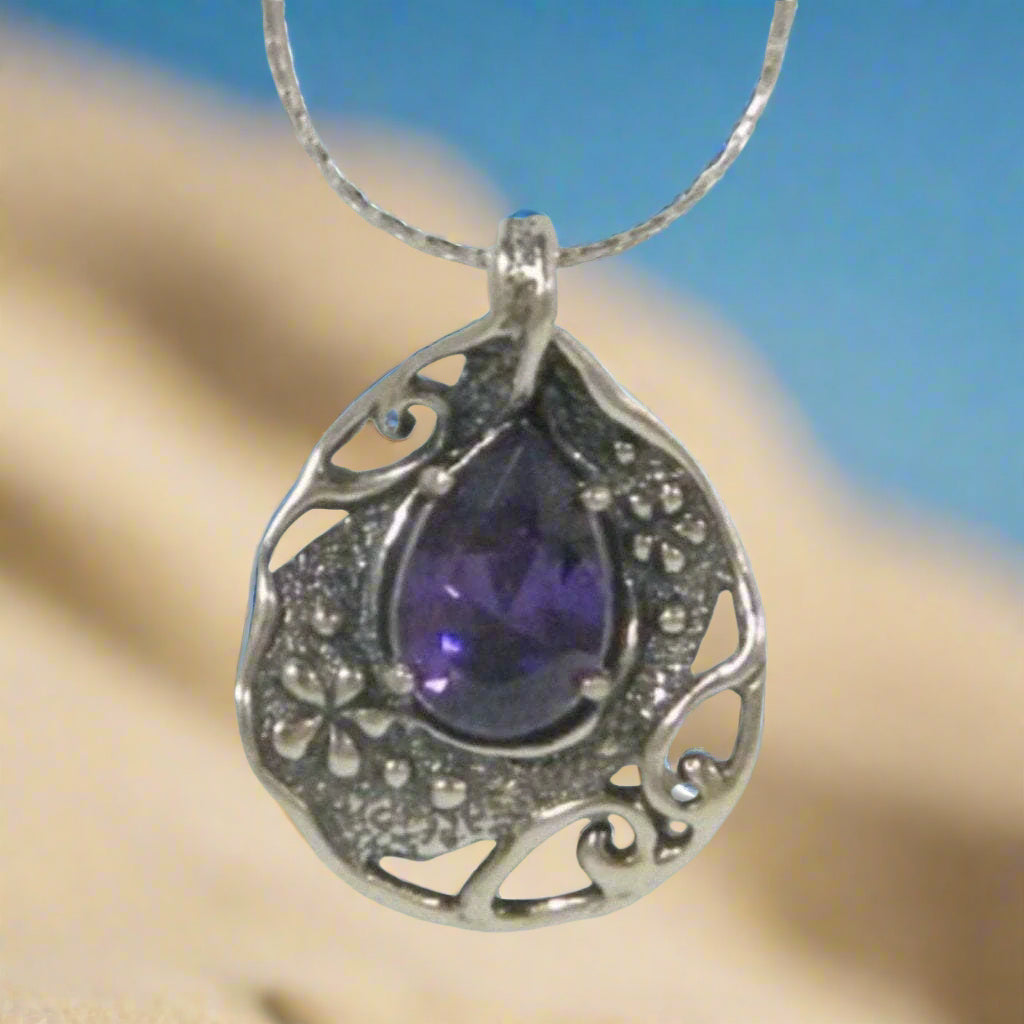 Floral Necklace 925 Sterling Silver set with Amethyst Zircon - Bluenoemi