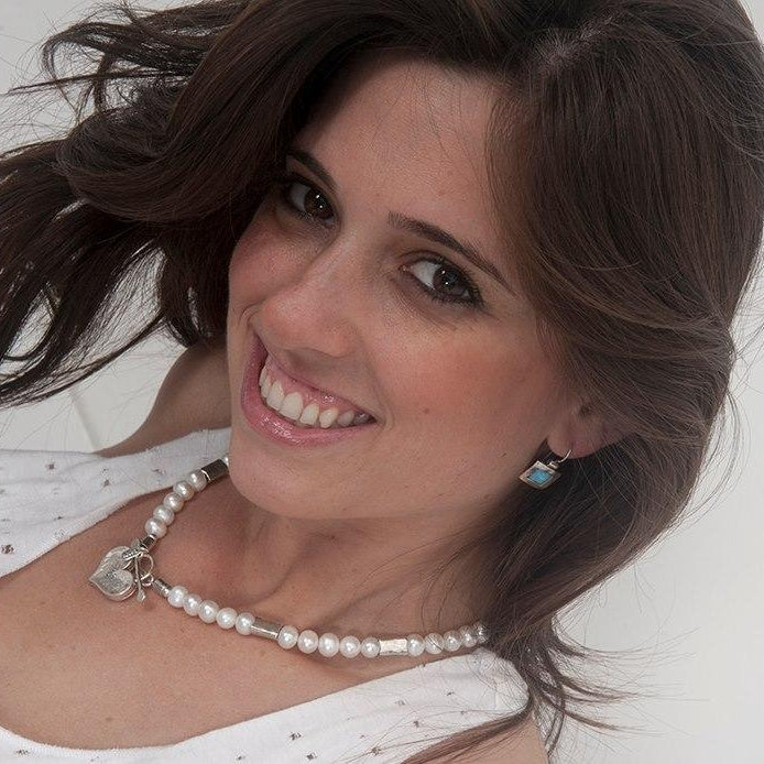 Jewel for woman, Pearls necklace with a sterling silver heart pendant - Bluenoemi