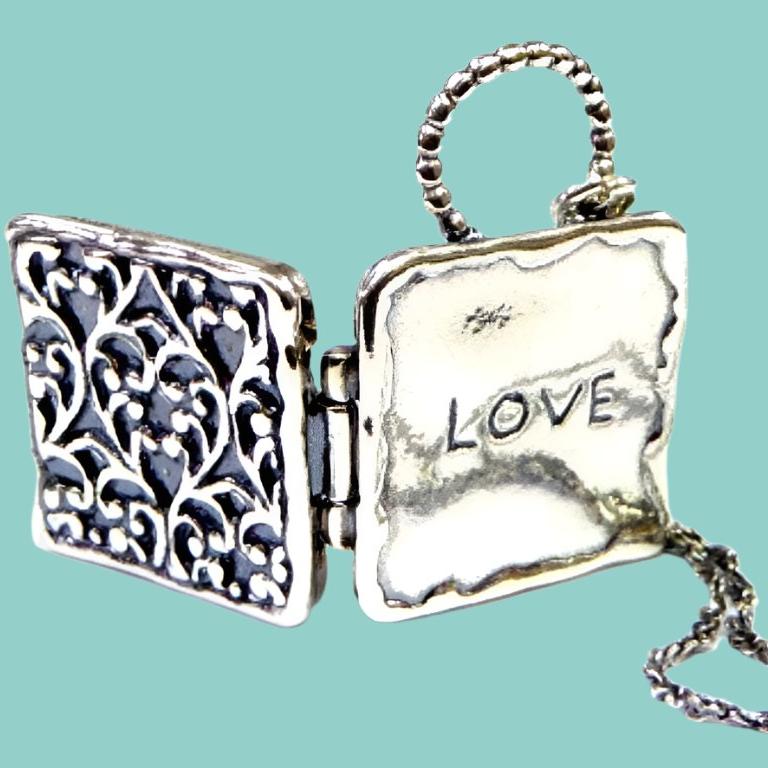 Bluenoemi Jewelry Necklaces silver Sterling Silver Love Locket necklace square shape with flowers gift