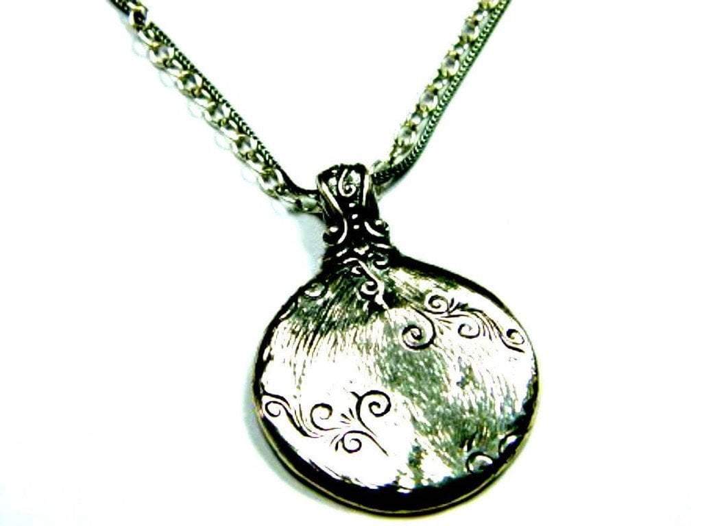 Sterling Silver necklace for woman, gift for her, gift of love. Necklace for woman. - Bluenoemi