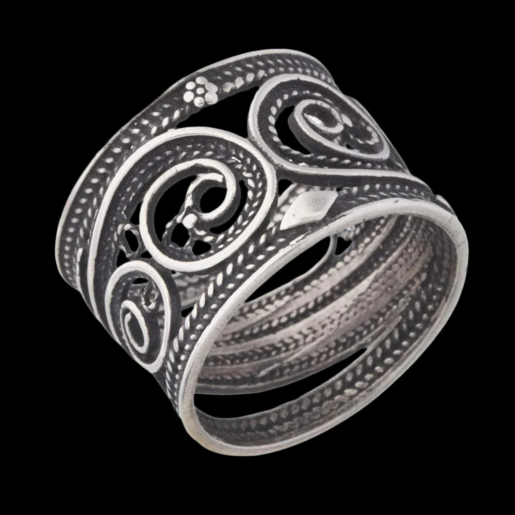 Hippie ring. Sterling silver ring 1.4 cm. Israeli designer bohemian ring - Bluenoemi