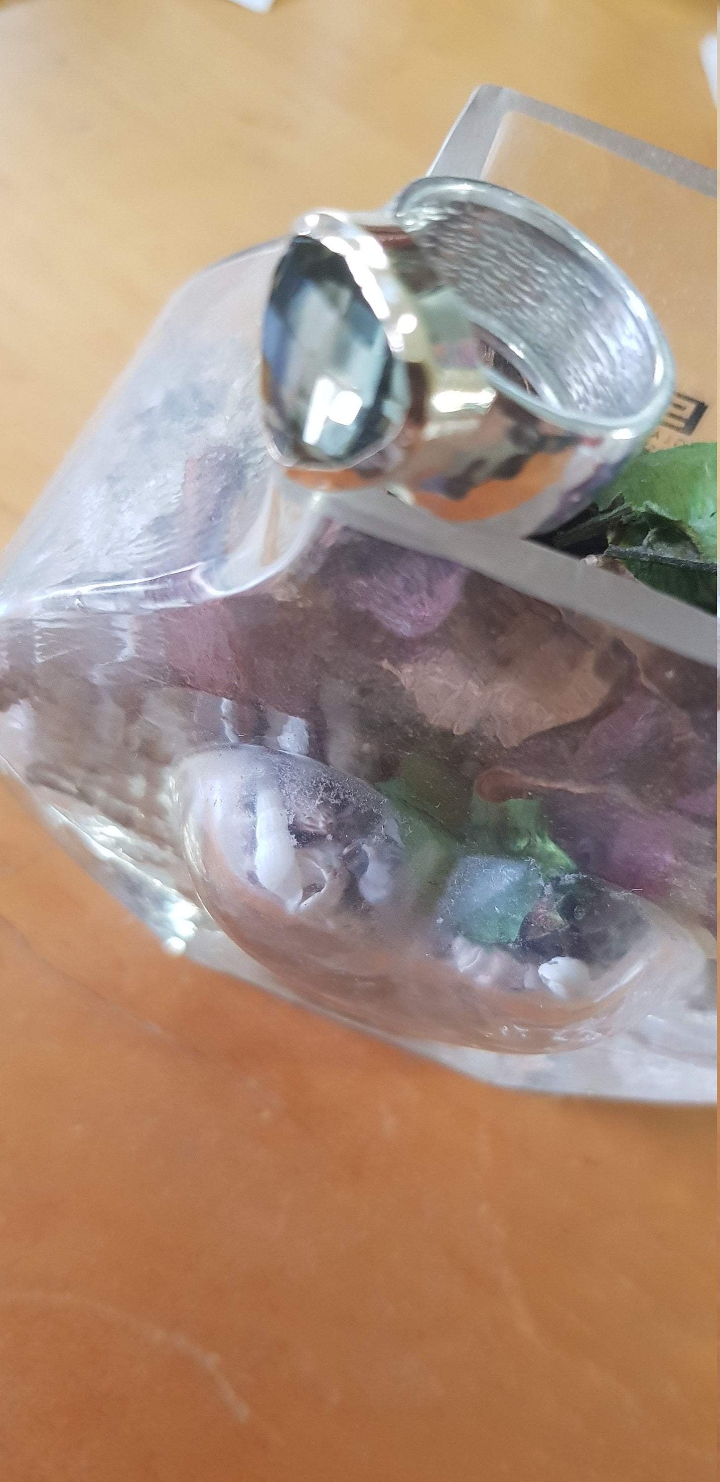 Rings for Women Sterling Silver and 9 ct gold Ring set with a green amethyst for woman. - Bluenoemi