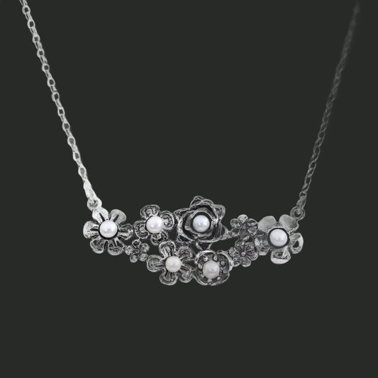 Bluenoemi Jewelry Necklaces & Pendants Silver chain with pearls. Necklaces for women.