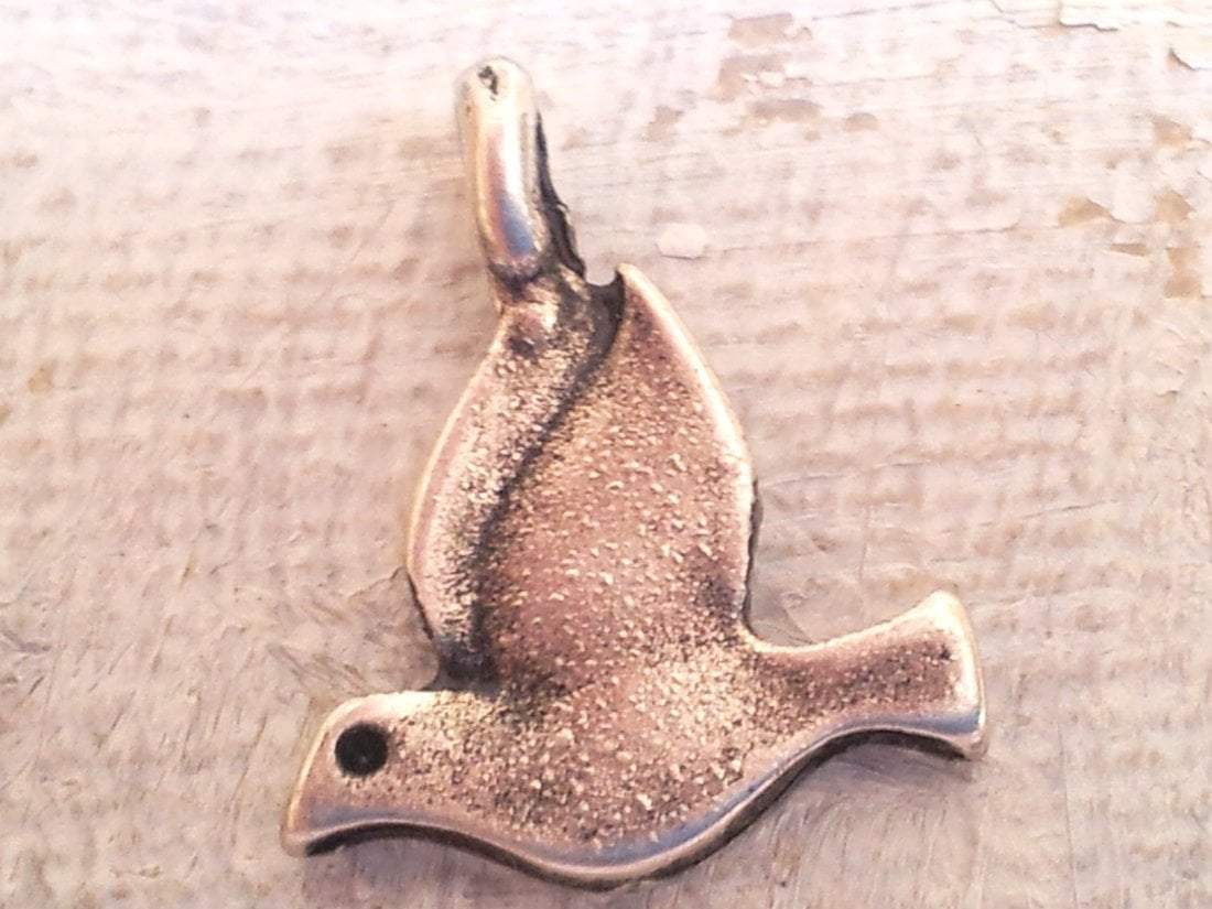 Dove Charms for making jewels. Pendants for making jewels. Lot of 10 pcs. - Bluenoemi