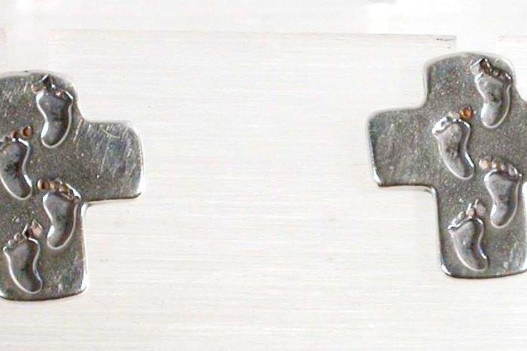 Sterling Silver cross from the Holy Land with footprints, Christmas gift for her - Bluenoemi