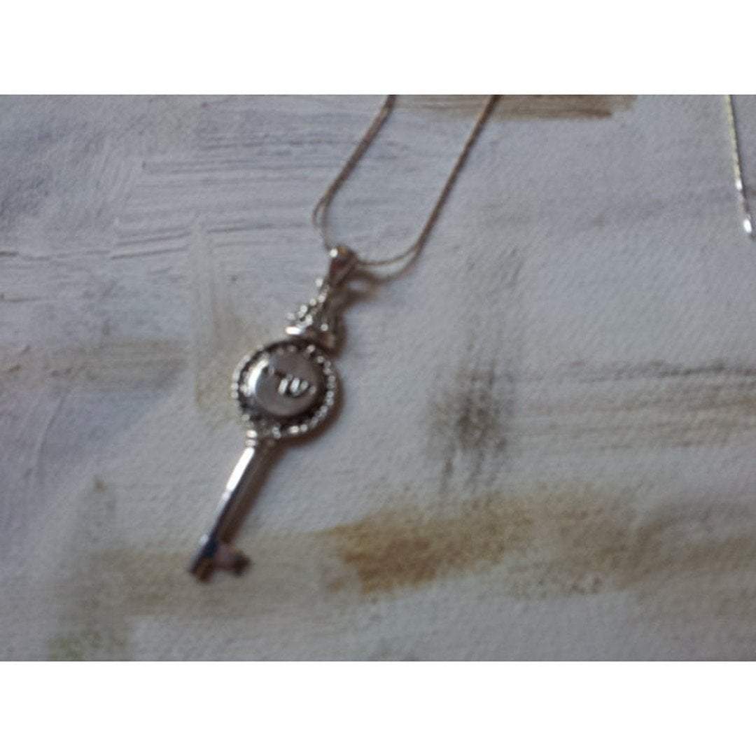 Bluenoemi Jewelry Necklaces 45cm / silver Key necklace with an Hebrew inscription Shadai