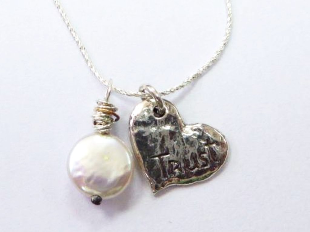 Bluenoemi Jewelry Necklaces & Pendants silver Pearls on sterling silver Heart necklace