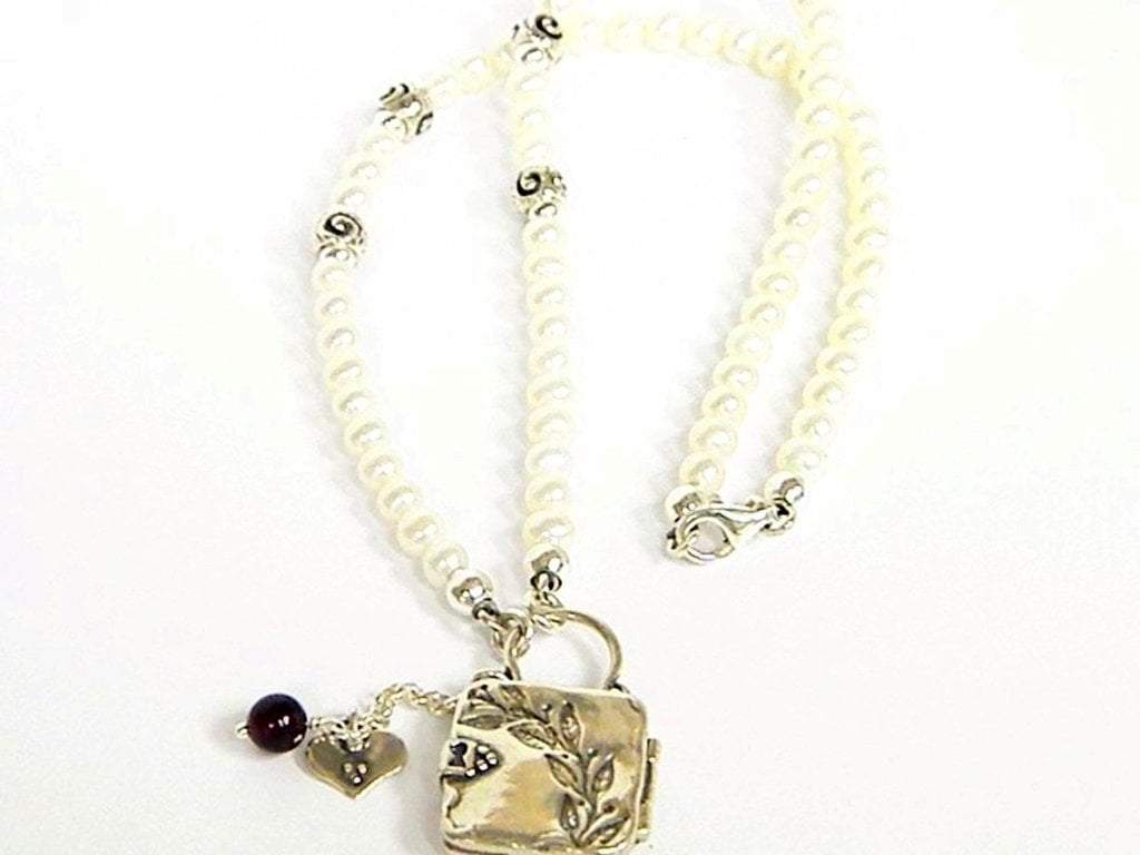 Bluenoemi Jewelry Necklaces & Pendants silver Pearls on sterling silver Heart necklace