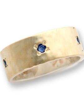 Ring silver gold 9 carats set with a faceted corundum - ring for woman - Bluenoemi