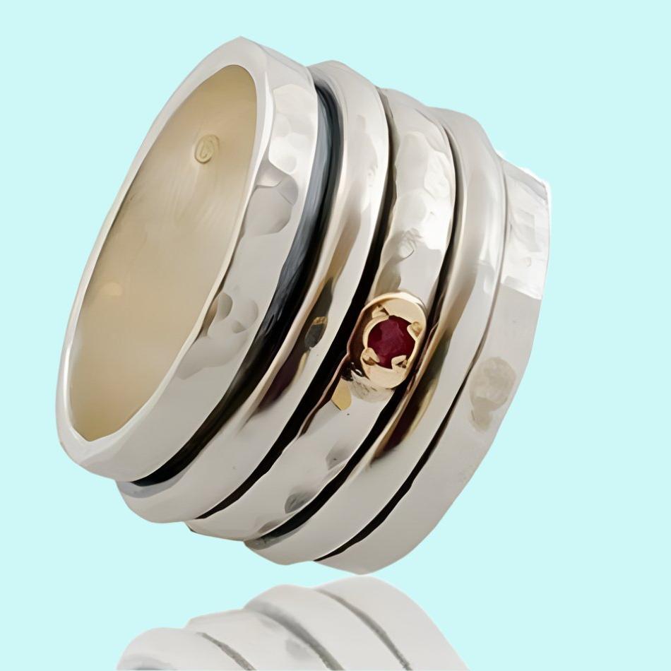 Bluenoemi Jewelry Rings Spinner Ring Jewelry. Sterling Silver and 9kt gold Ring set with Garnet