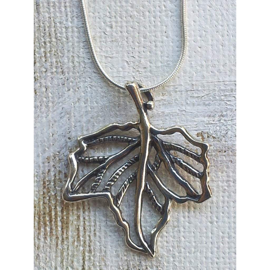 Bluenoemi - My Jewelry Necklaces & Pendants silver Sterling silver necklace with an Automn leaf motif pendant